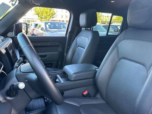 Used 2024 Land Rover Defender 130 Outbound image 6