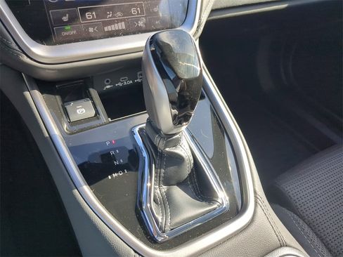 Certified 2025 Subaru Outback Premium image 24