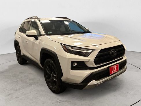Used 2024 Toyota RAV4 Adventure AWD/4WD image 7
