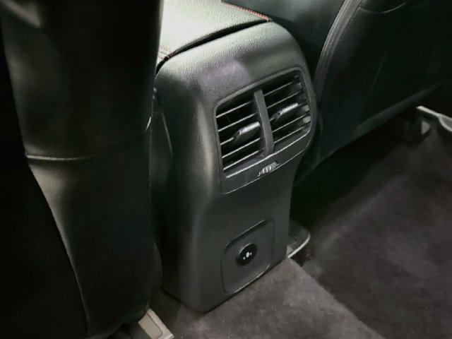 Used 2025 Ford Escape ST-Line AWD/4WD image 24