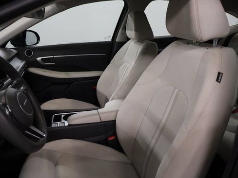 Used 2024 Hyundai Sonata SEL FWD image 11