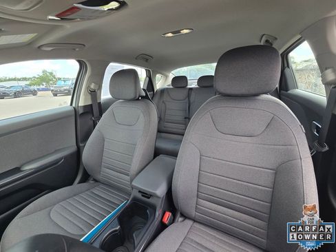 Used 2025 Kia K4 EX FWD image 16