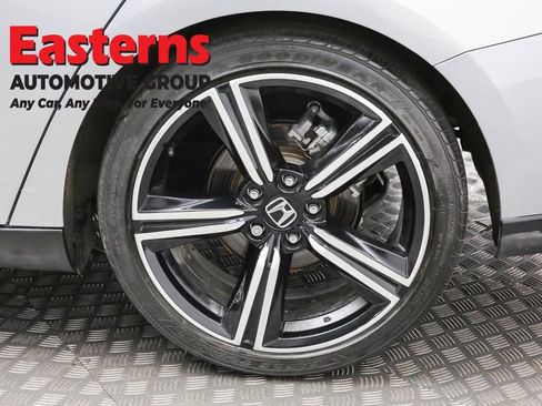 Used 2024 Honda Accord Sport image 32