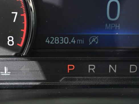 Used 2023 Ford Explorer XLT w/ Equipment Group 202A image 28