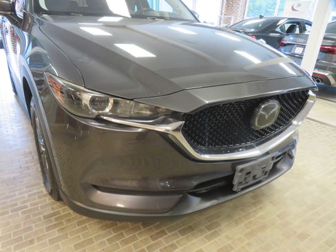 Used 2019 MAZDA CX-5 Touring image 54