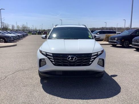 Certified 2023 Hyundai Tucson SEL w/ Convenience Package image 2