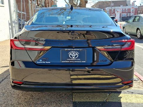 Used 2026 Toyota Camry XLE w/ Premium Package image 5