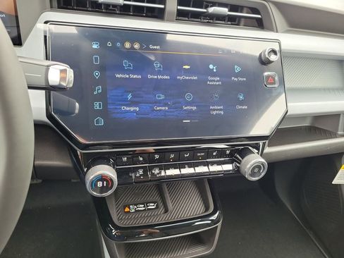 New 2027 Chevrolet Bolt RS w/ Technology Package image 7