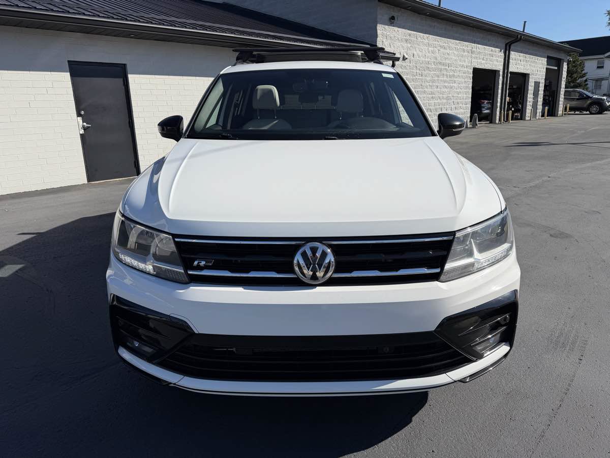 Used 2021 Volkswagen Tiguan SE R-Line AWD/4WD image 7