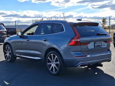 Used 2021 Volvo XC60 T5 Inscription image 4
