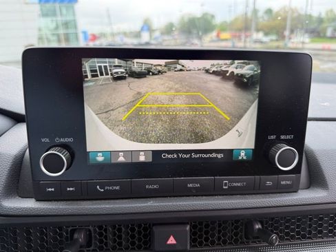 Used 2024 Honda CR-V EX image 12