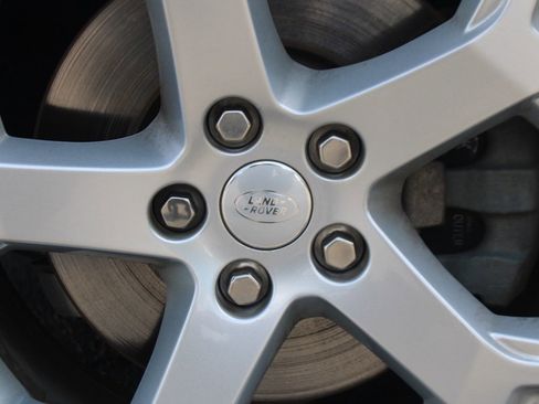 Used 2018 Land Rover Range Rover Sport HSE image 6