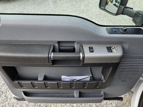 Used 2016 Ford F350 XLT image 69