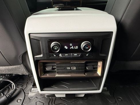 Used 2024 GMC Hummer EV 3X AWD/4WD image 17