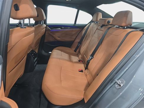 Certified 2023 BMW 530i w/ Convenience Package image 10