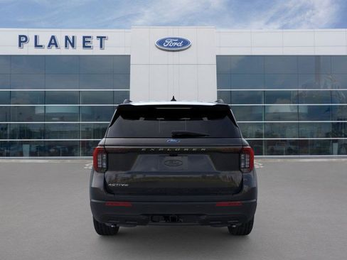 New 2025 Ford Explorer Active image 6