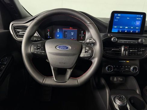 Used 2025 Ford Escape ST-Line AWD/4WD image 14