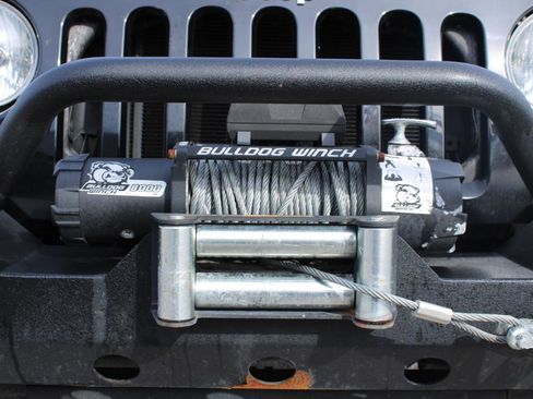 Used 2016 Jeep Wrangler Sport w/ Quick Order Package 23S image 7