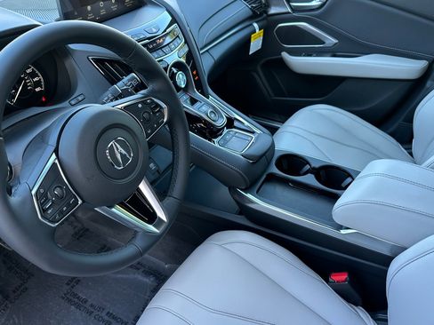 New 2025 Acura RDX SH-AWD image 10