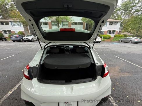 Used 2019 Chevrolet Cruze LT FWD image 19