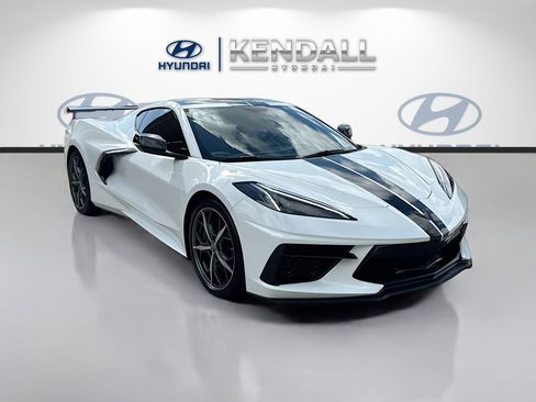 Used 2022 Chevrolet Corvette Stingray Premium Cpe w/ Z51 Performance Package image 1