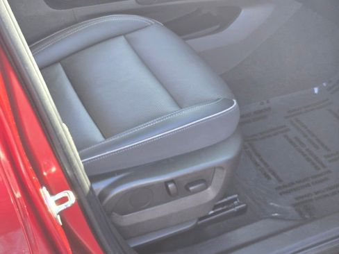 Used 2023 Buick Envision Essence image 7