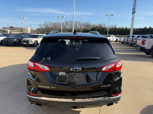 Used 2020 Chevrolet Equinox Premier FWD image 4