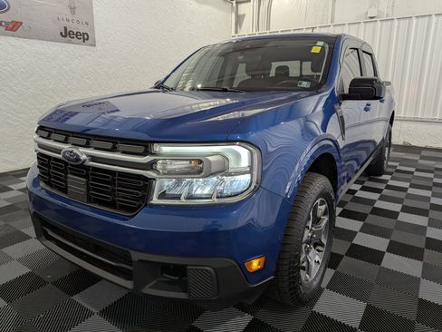 Used 2024 Ford Maverick Lariat w/ FX4 Off-Road Package AWD/4WD image 3