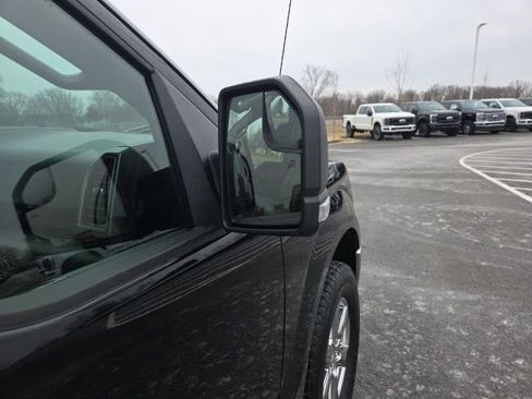 Used 2018 Ford F150 XLT w/ Equipment Group 302A Luxury image 4