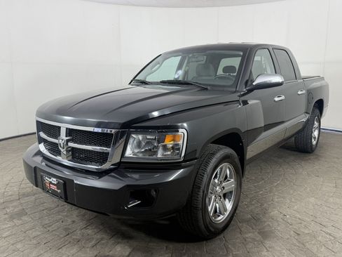 Used 2008 Dodge Dakota SLT RWD image 3