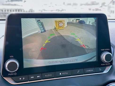 Used 2024 Nissan Sentra SV w/ All-Weather Package image 22