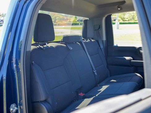 Used 2020 Chevrolet Silverado 2500 Custom w/ Custom Value Package AWD/4WD image 21