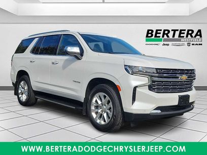 Used 2022 Chevrolet Tahoe Premier w/ Premium Package 2