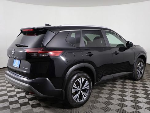 Used 2023 Nissan Rogue SV w/ SV Premium B Package AWD/4WD image 10