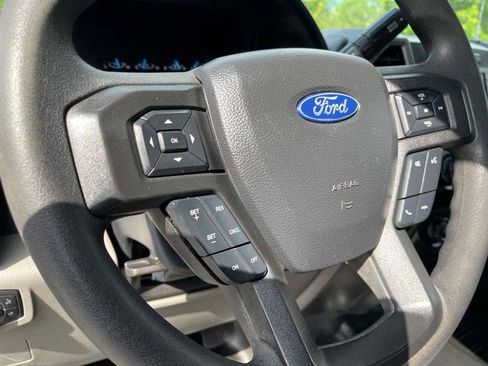 Used 2022 Ford F250 XL w/ Power Equipment Group AWD/4WD image 16