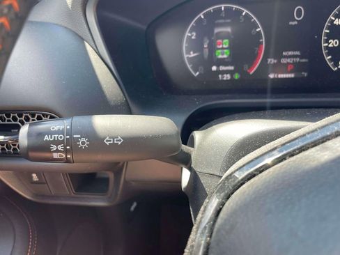 Certified 2024 Honda HR-V Sport image 23