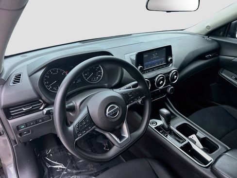 Used 2020 Nissan Sentra S FWD image 9