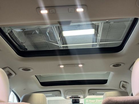 Certified 2021 GMC Acadia Denali w/ Denali Ultimate Package image 11