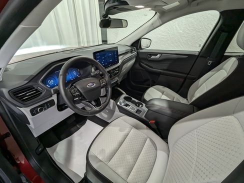 Used 2023 Ford Escape Active w/ Tech Pack #2 image 13