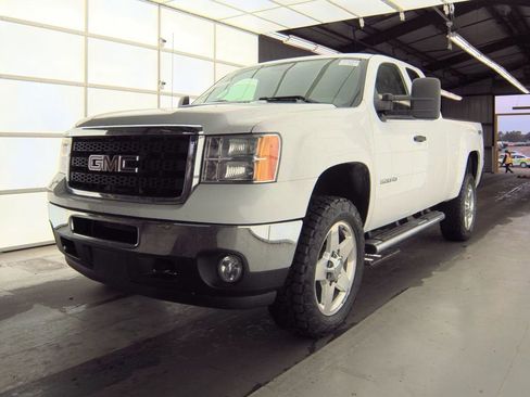 Used 2013 GMC Sierra 2500 W/T image 4