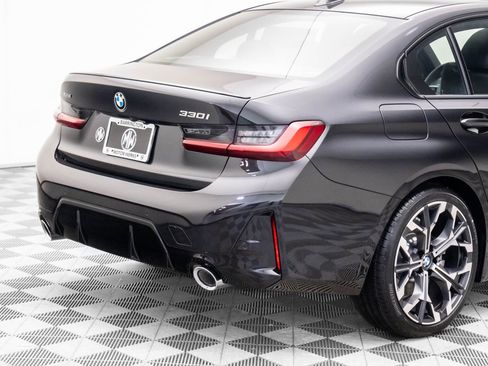 New 2026 BMW 330i xDrive Sedan w/ M Sport Package image 32