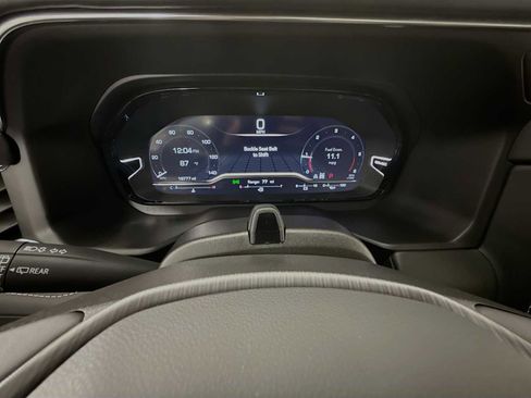 Used 2024 GMC Yukon Denali Ultimate image 16