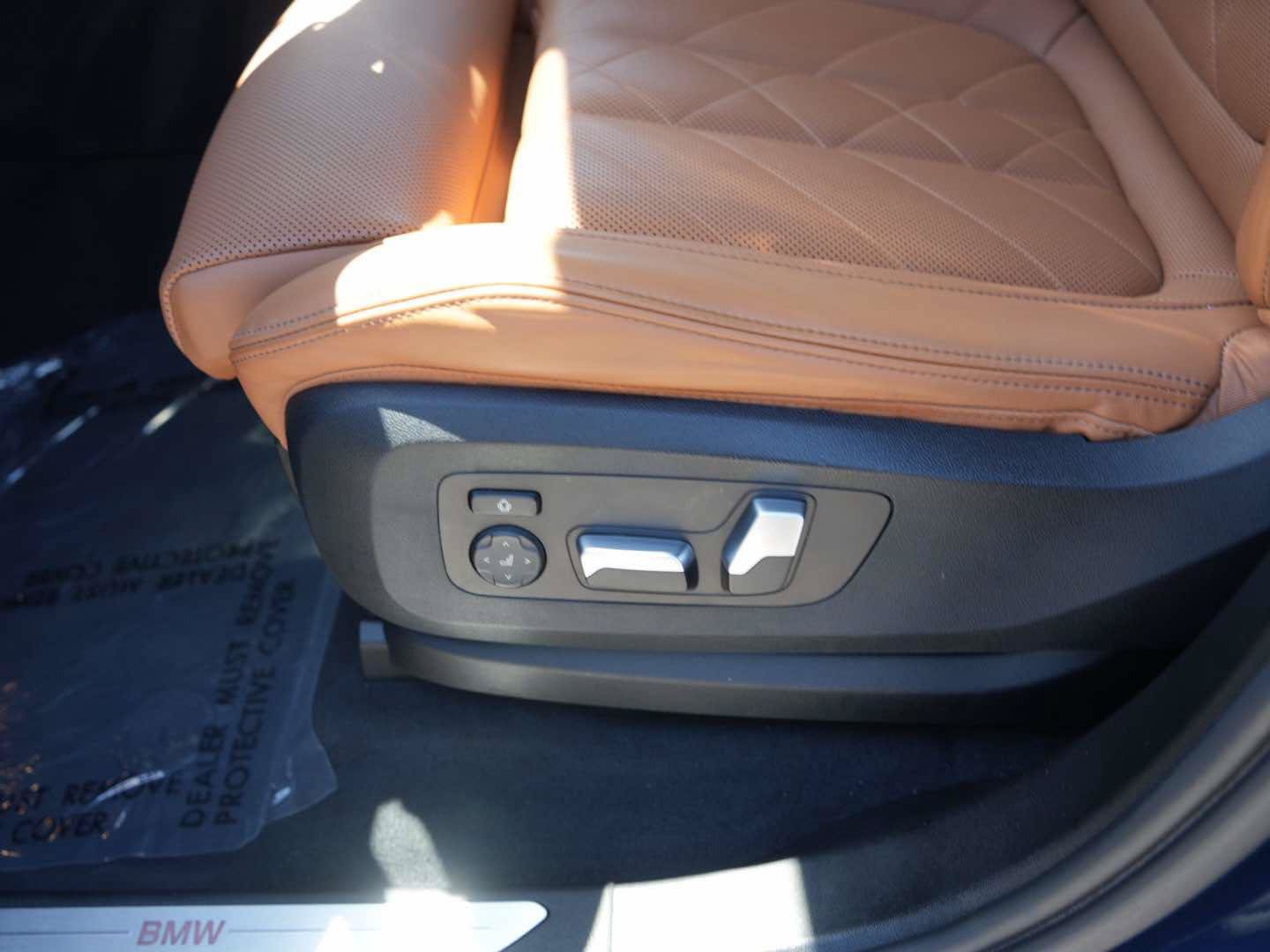 Used 2023 BMW X5 sDrive40i w/ Premium Package RWD image 14