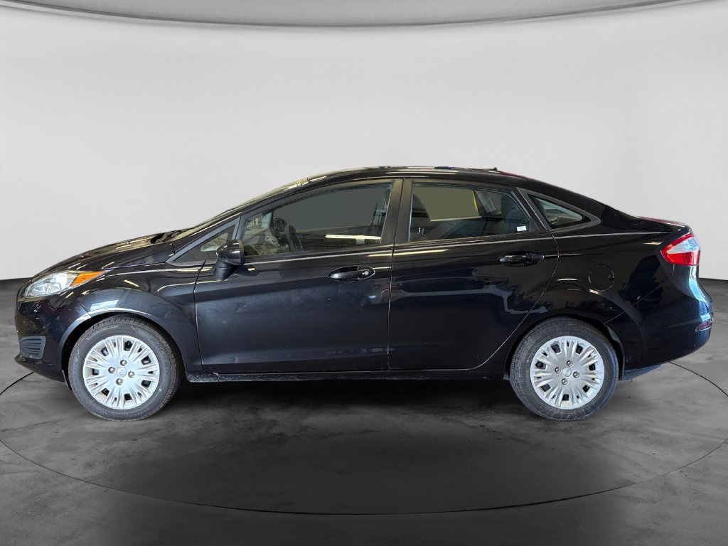 Used 2014 Ford Fiesta S FWD image 4