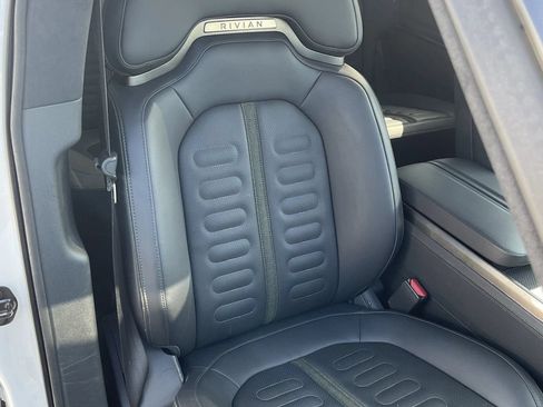 Used 2023 Rivian R1S Adventure AWD/4WD image 19