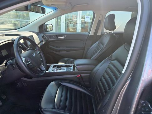 Used 2024 Ford Edge SEL AWD/4WD image 9
