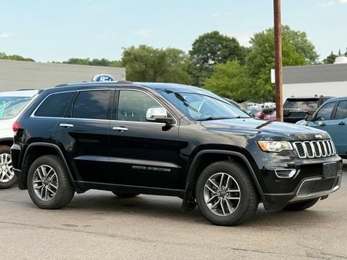 Used 2020 Jeep Grand Cherokee Limited w/ Trailer Tow Group IV AWD/4WD image 32