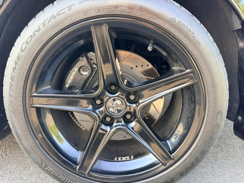 Used 1998 Ford Mustang Cobra RWD image 18