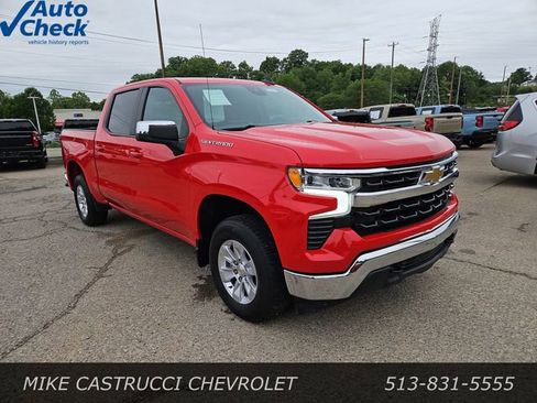 Used 2025 Chevrolet Silverado 1500 LT AWD/4WD image 7