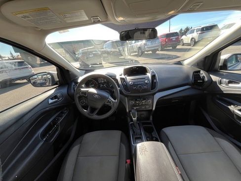 Used 2018 Ford Escape SE image 35